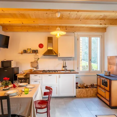 Al Sole 度假居 费拉拉达尔帕戈